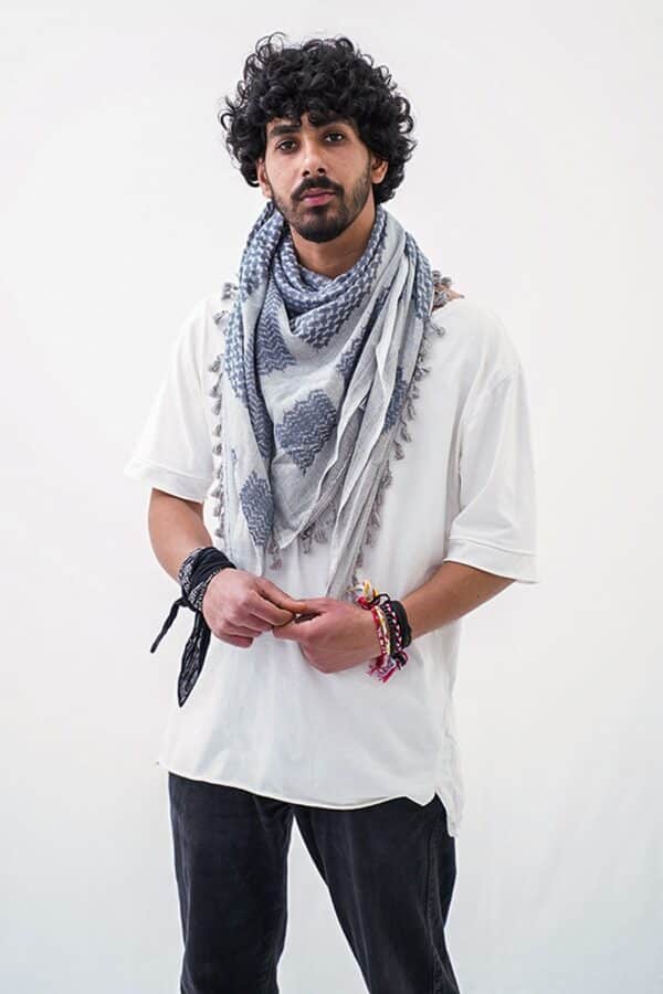 Nablus White Hirbawi® Kufiya Man Wear Front