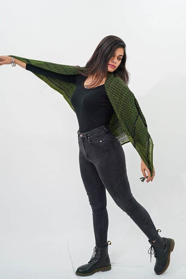 Mar Saba Keffiyeh Woman