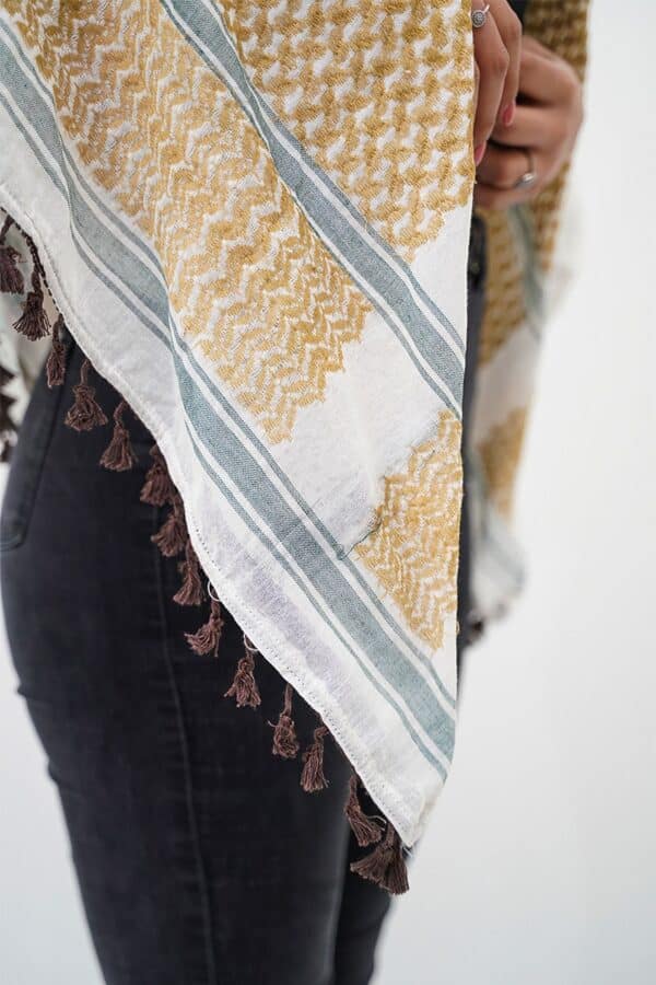 Alquds Hirbawi® Kufiya Woman Side