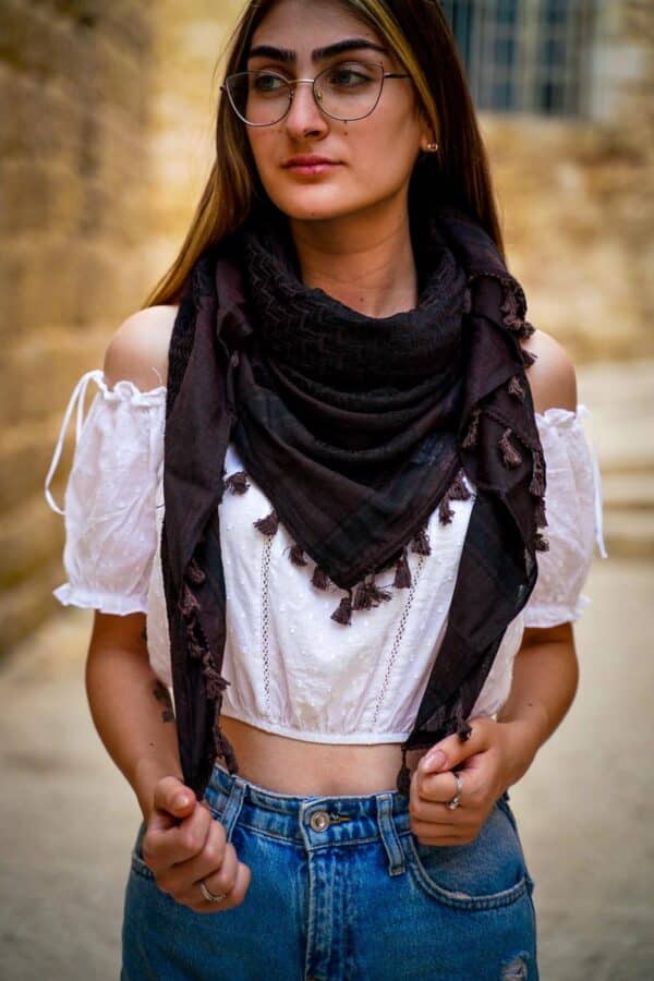 Beit Sahour Hirbawi Woman Kufiya